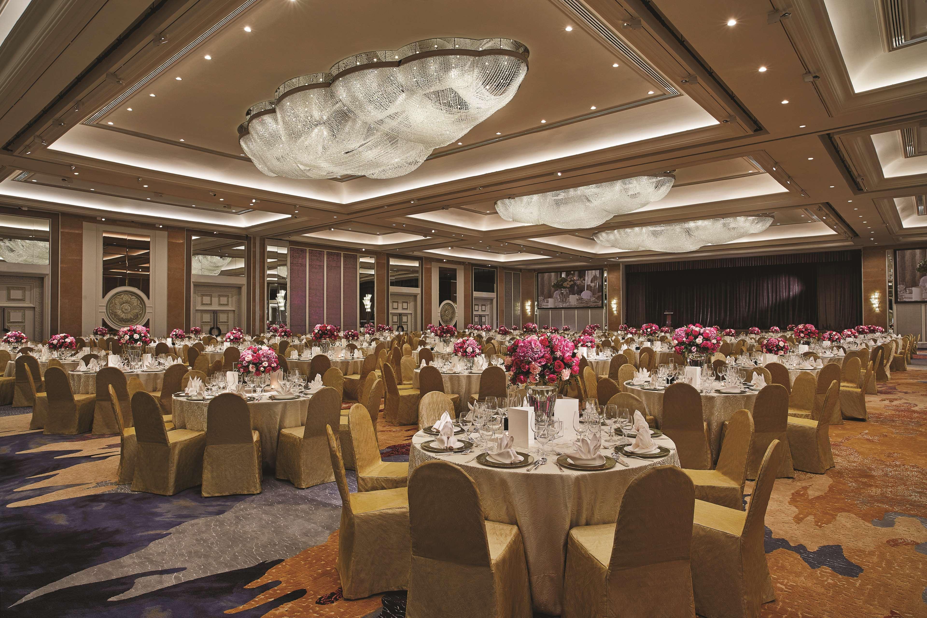 Shangri-La Kuala Lumpur Esterno foto The Grand Ballroom